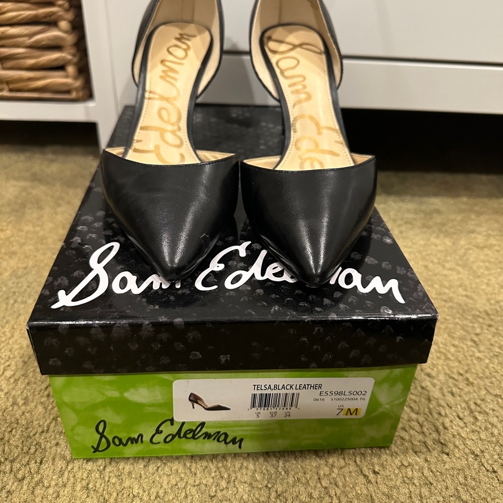 Sam Edelman Telsa Pump in Black Leather